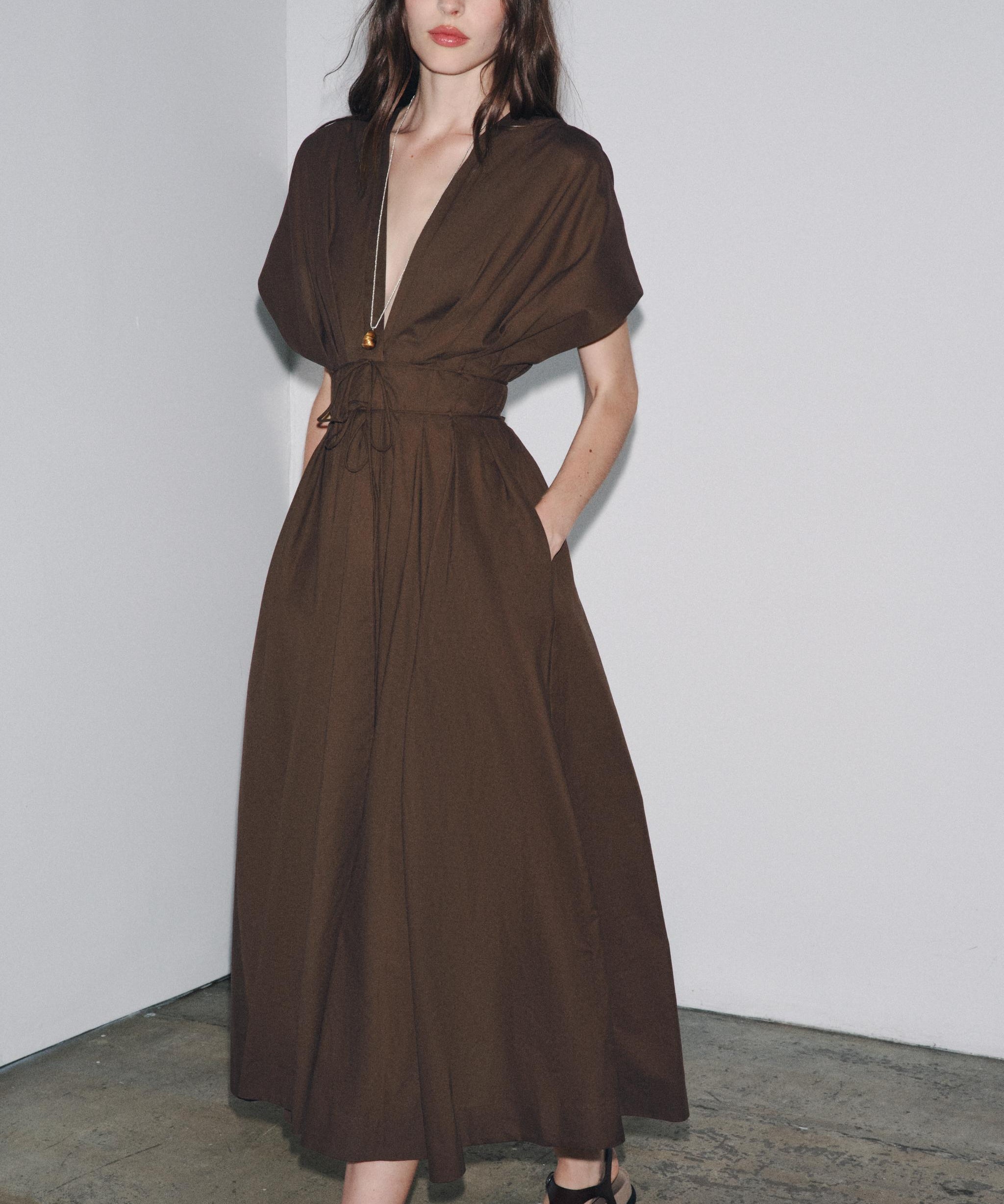 Freya – Rochie Midi de Damă Elegantă din Bumbac cu Croi Lejer