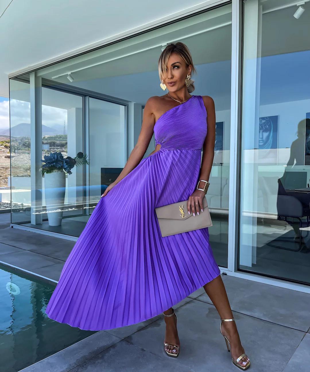 Celeste – Rochie Maxi de Damă Elegantă cu Un Umăr și Pliseuri