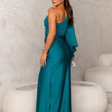 Araceli – Rochie Satinată Asimetrică cu Nod și Umăr Descoperit