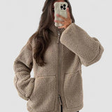 Penelope – Jachetă de Damă Confortabilă din Material Teddy Moale