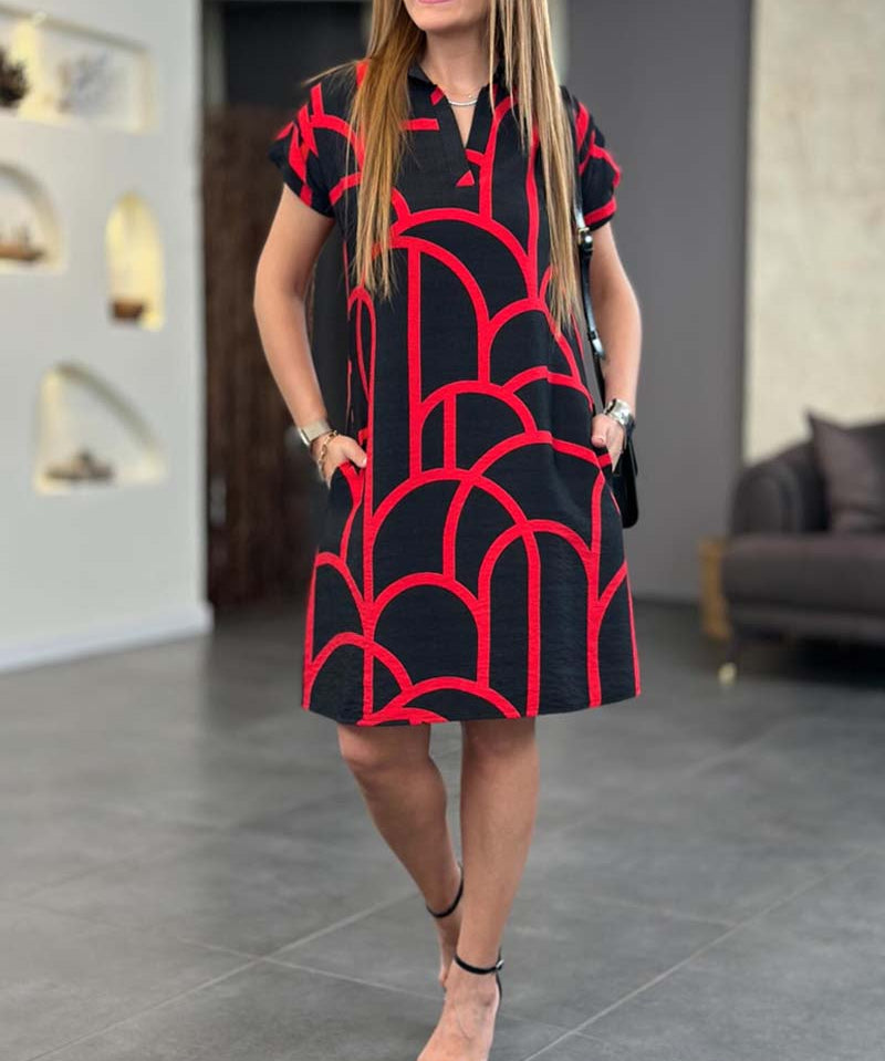 Anneliese – Rochie Polo de Damă cu Imprimeu Grafic și Croi Lejer