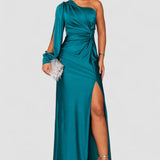 Araceli – Rochie Satinată Asimetrică cu Nod și Umăr Descoperit