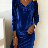 Frosina - Loose Fitting Velvet Dress