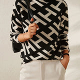 Junia - Pulover Elegant