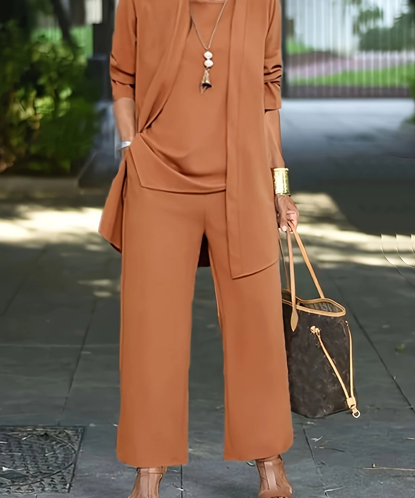 MELISSA – ELEGANȚĂ MODERNĂ SET TREI PIESE