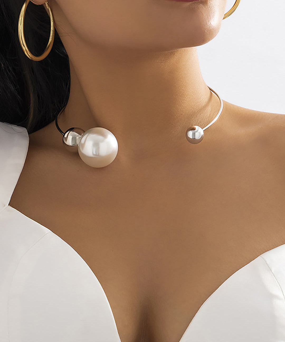 Alina – Colier metalic cu perlă