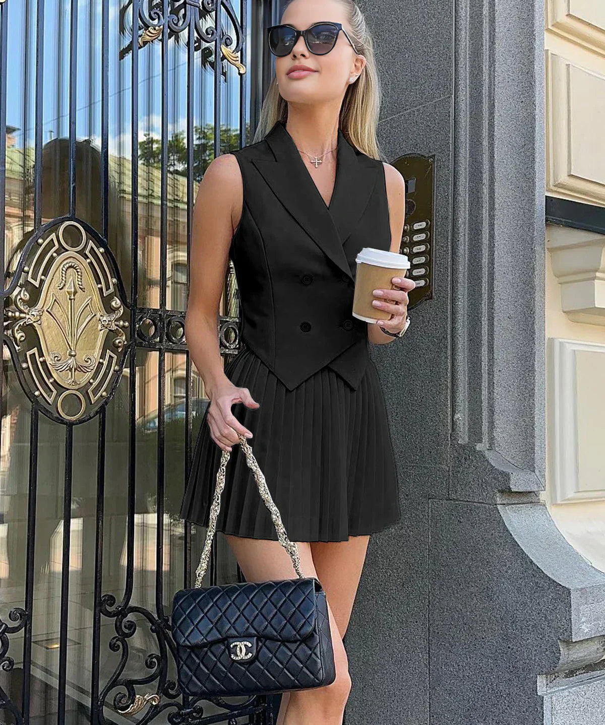 Set Vestă și Fustă Mini Plisată