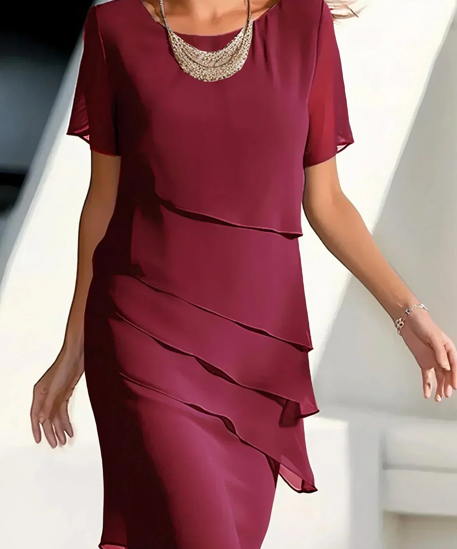 Juna – Rochie Midi din Chiffon Stratificată, Feminină și Elegantă