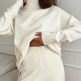 Set de tricot cu guler înalt de culoare solidă