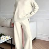 Set tricotat cu guler înalt de culoare solidă