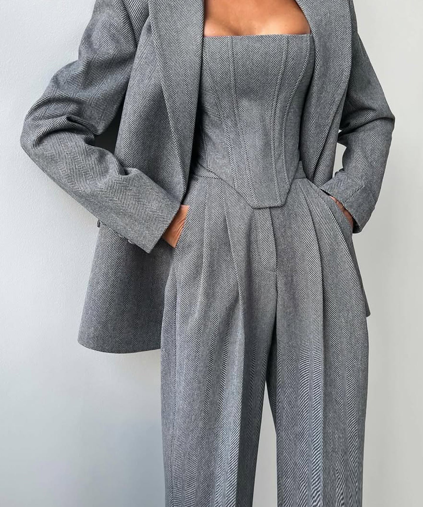 Grace | Set din Trei Piese cu Sacou cu Două Rânduri de Nasturi