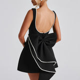 Elle – Rochie Mini de Damă cu Fundă și Perle