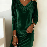 Frosina - Loose Fitting Velvet Dress
