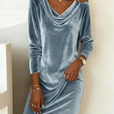 Frosina - Loose Fitting Velvet Dress