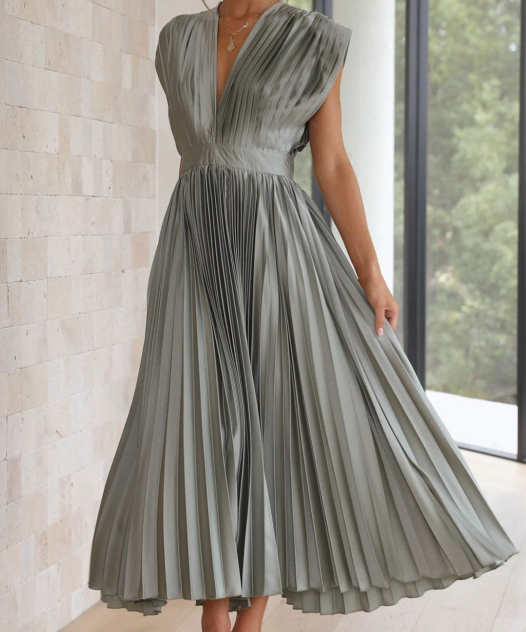 Chiara – Rochie de Damă Lungă Elegantă Ușoară