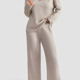 Wilma – Set Tricotat Doi Piese Pulover V și Pantaloni Confortabili