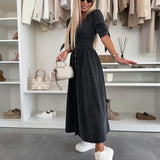 Luise – Rochie de Damă Denim Elegantă cu Detalii Strălucitoare