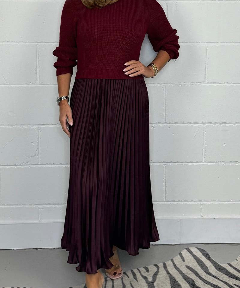 Clara – Set de Damă Elegant cu Pulover și Fustă Plisată Midi