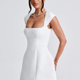 Avenel – Rochie Mini Elegantă de Damă cu Decolteu Pătrat