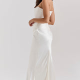 Madison – Rochie Satinată de Damă cu Siluetă Clepsidră Elegantă