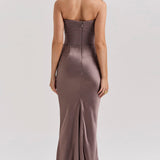 Madison – Rochie Satinată de Damă cu Siluetă Clepsidră Elegantă