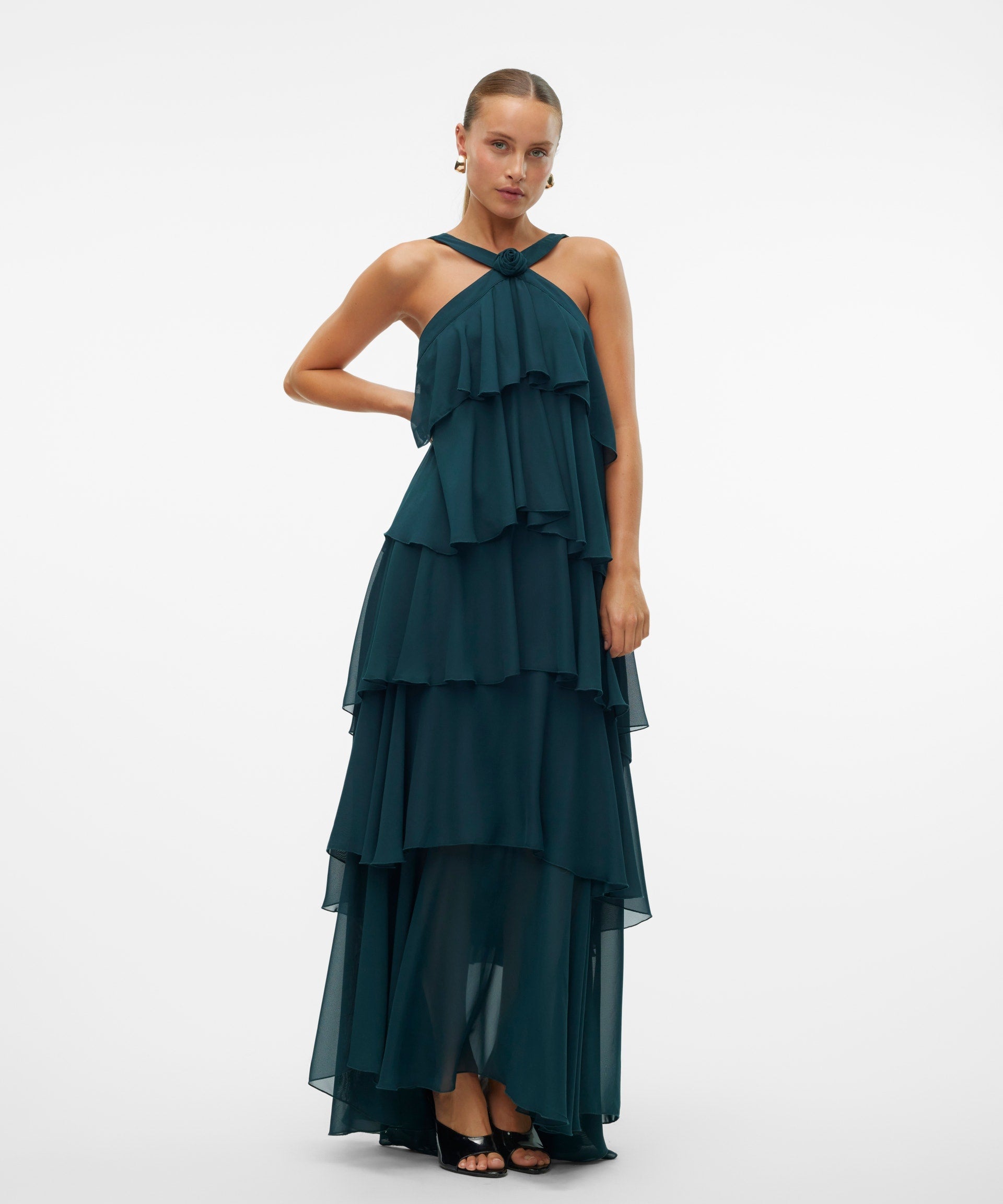 Vera – Rochie Maxi de Damă cu Volane Stratificate Elegantă